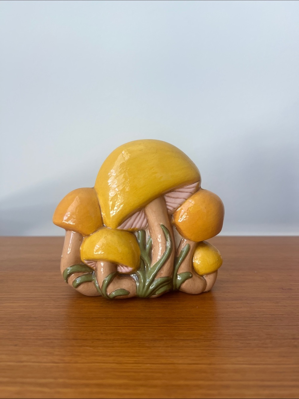 Vintage pottery mushroom letter rack / napkin holder